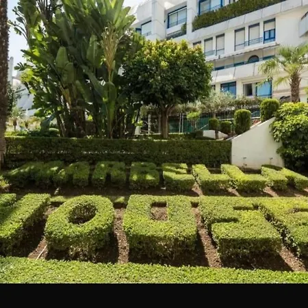 Apartment Beachside In Center Of *