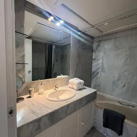 Apartment Beachside In Center Of Marbella