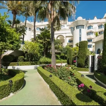 Beachside In Center Of * Marbella